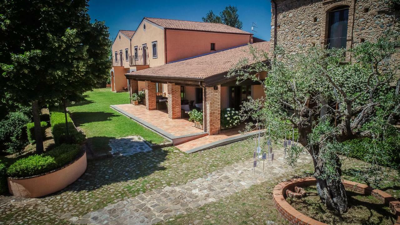 La Masseria Lolivia Senise Exterior foto